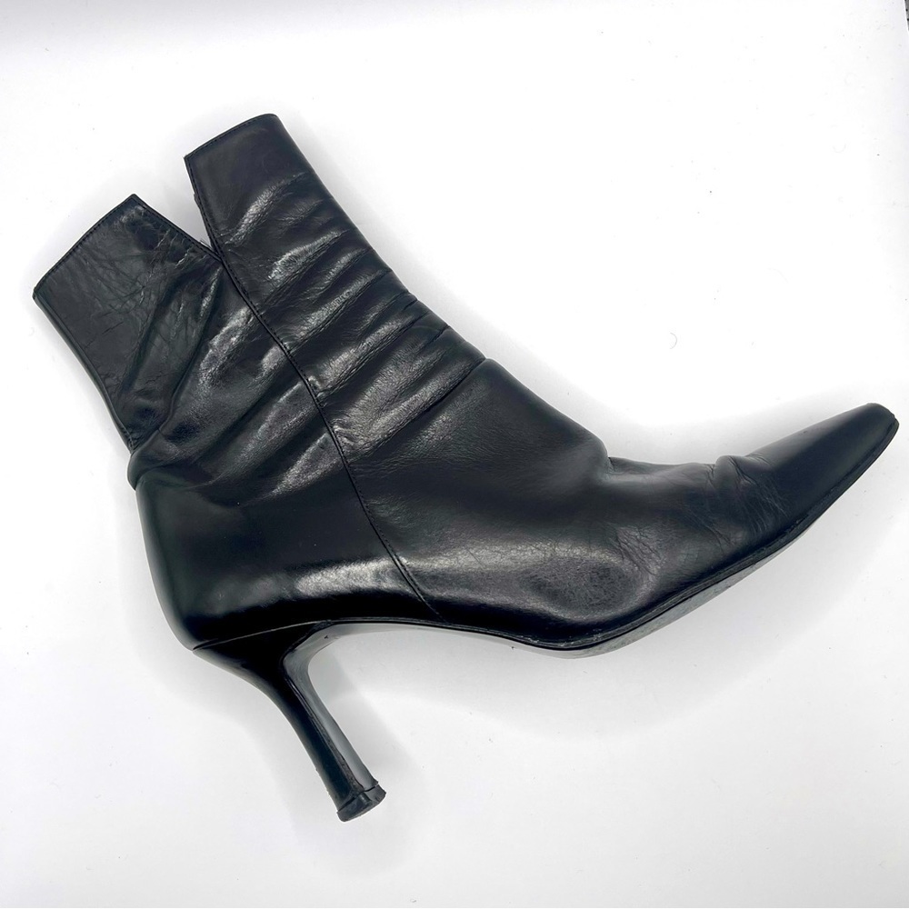 Stuart Weitzman | Black Leather Zip-up Heel Boots | 6 - Picture 2 of 16